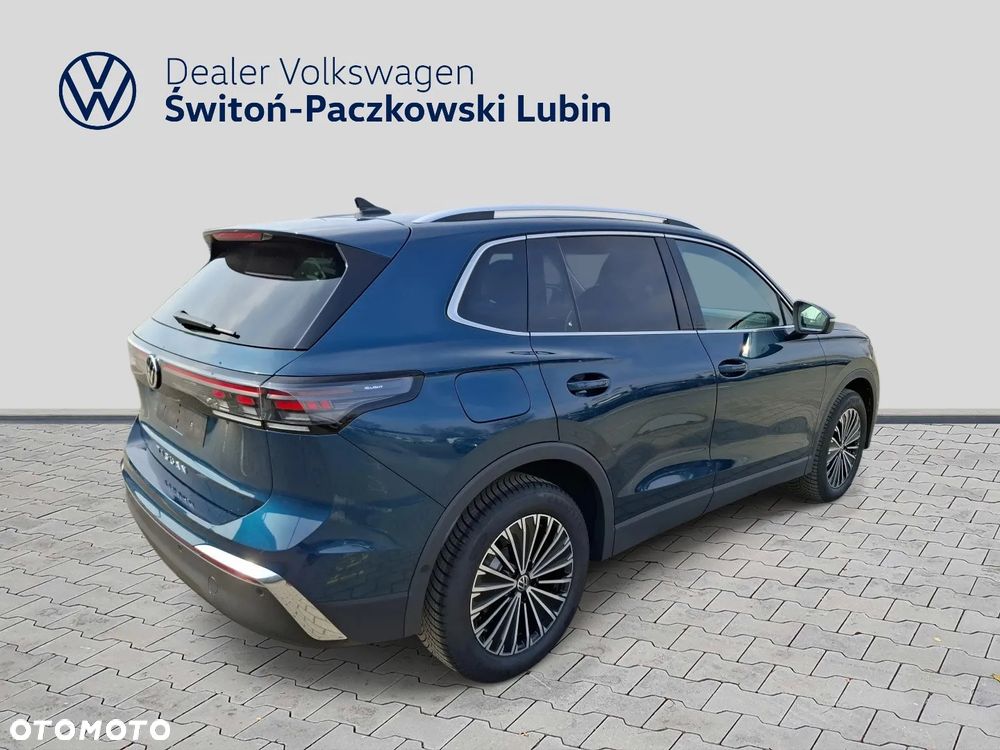 Volkswagen Tiguan - 5