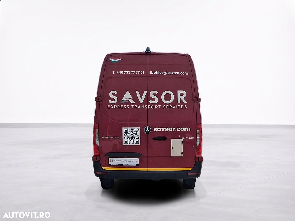 Mercedes-Benz Sprinter - 5