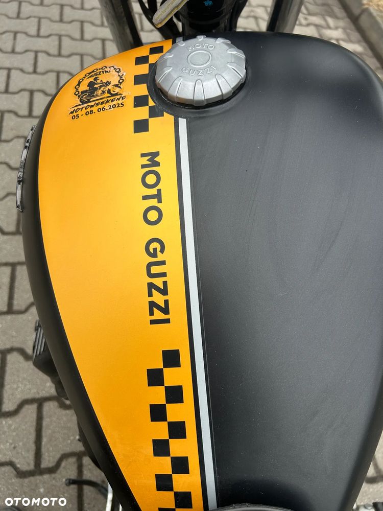 Moto Guzzi V9 - 17