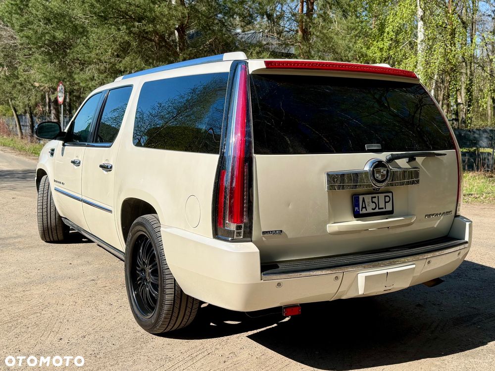 Cadillac Escalade 6.2 V8 Sport Luxury - 5