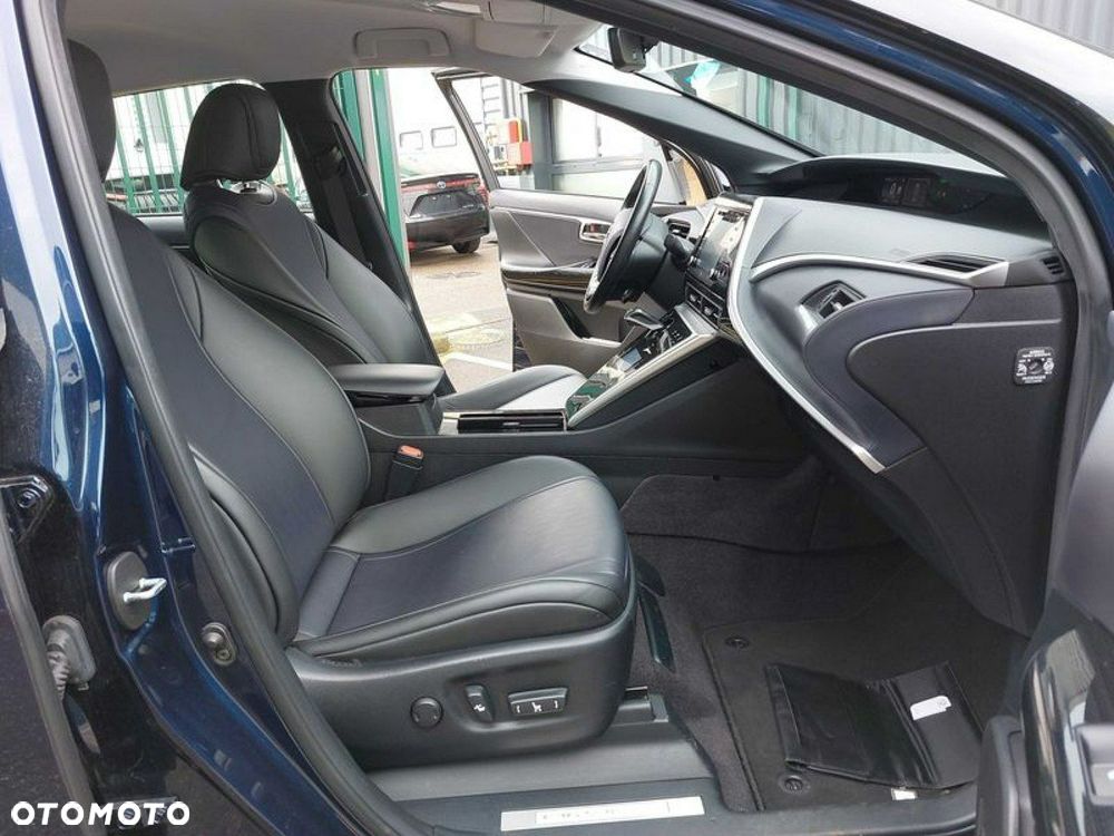 Toyota Mirai - 7
