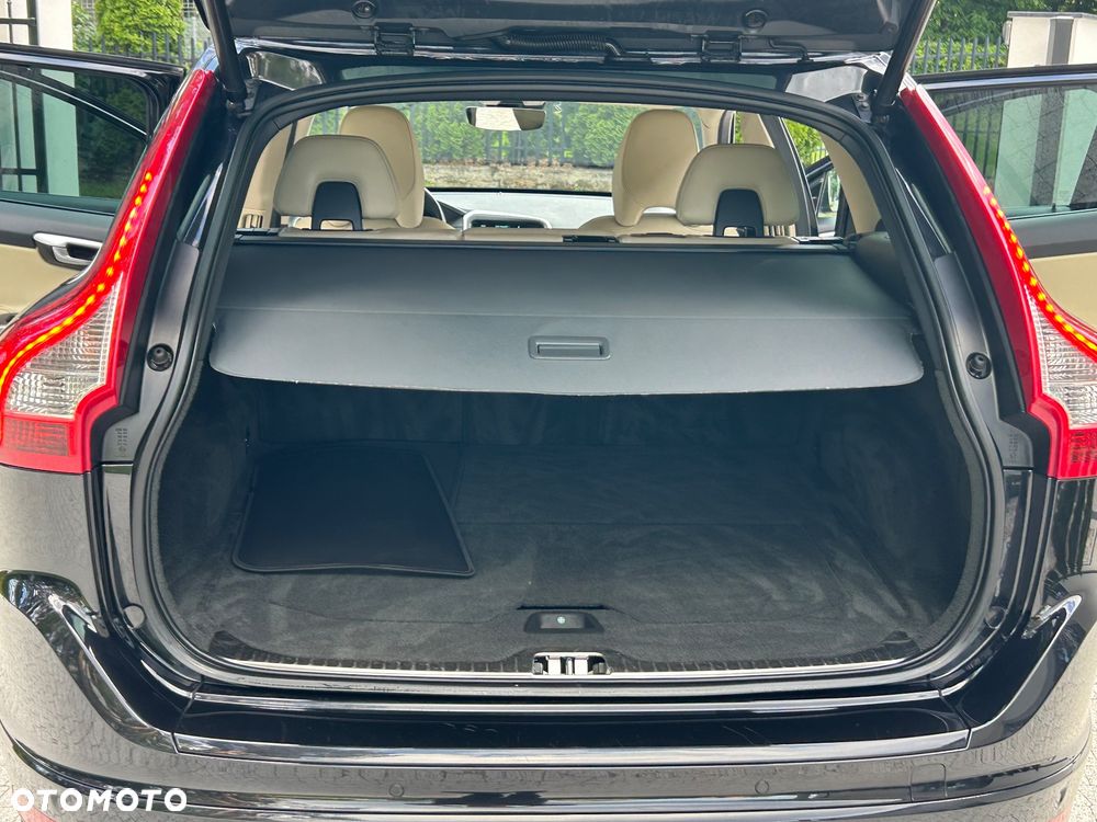 Volvo XC 60 D4 Drive-E Summum - 17