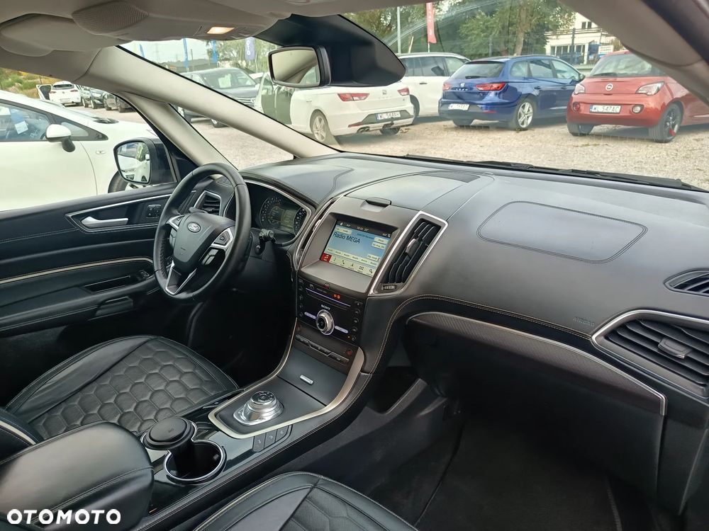 Ford S-Max 2.0 EcoBlue Vignale - 30
