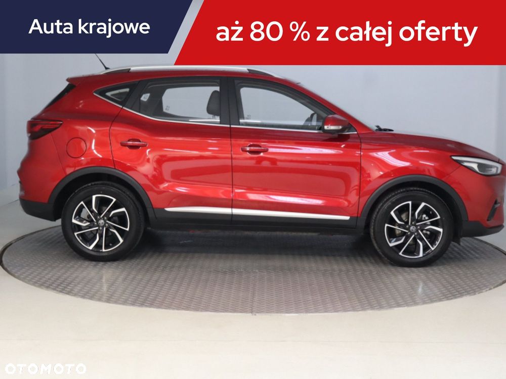 MG ZS - 8