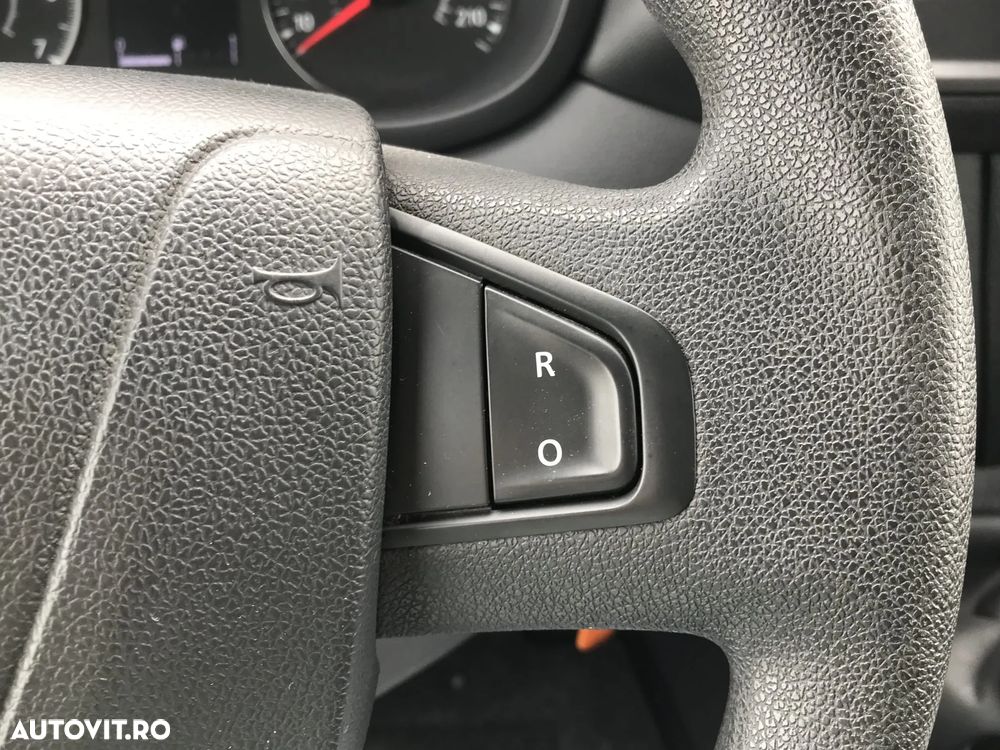 Nissan INTERSTAR / NV400 / MASTER / MOVANO - 22