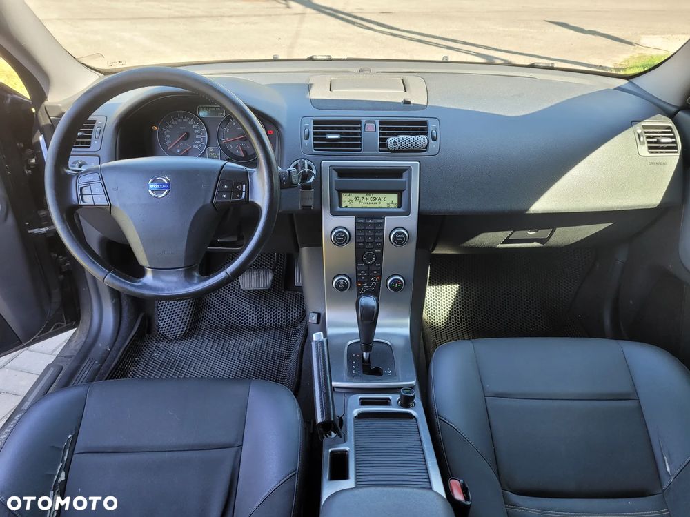 Volvo V50 T5 AWD Momentum - 8
