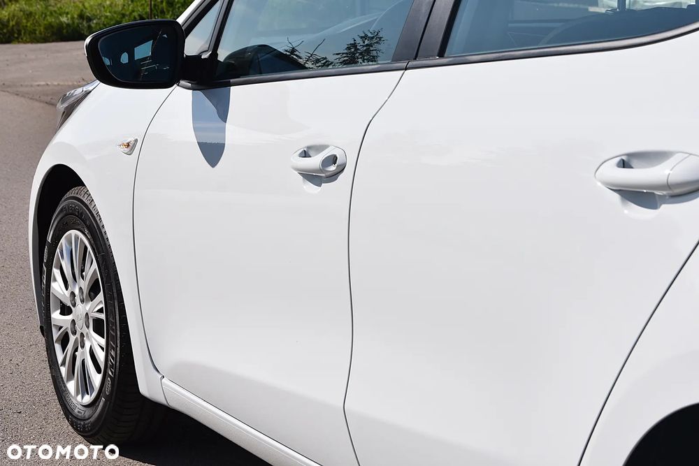 Kia Ceed 1.4 L - 32