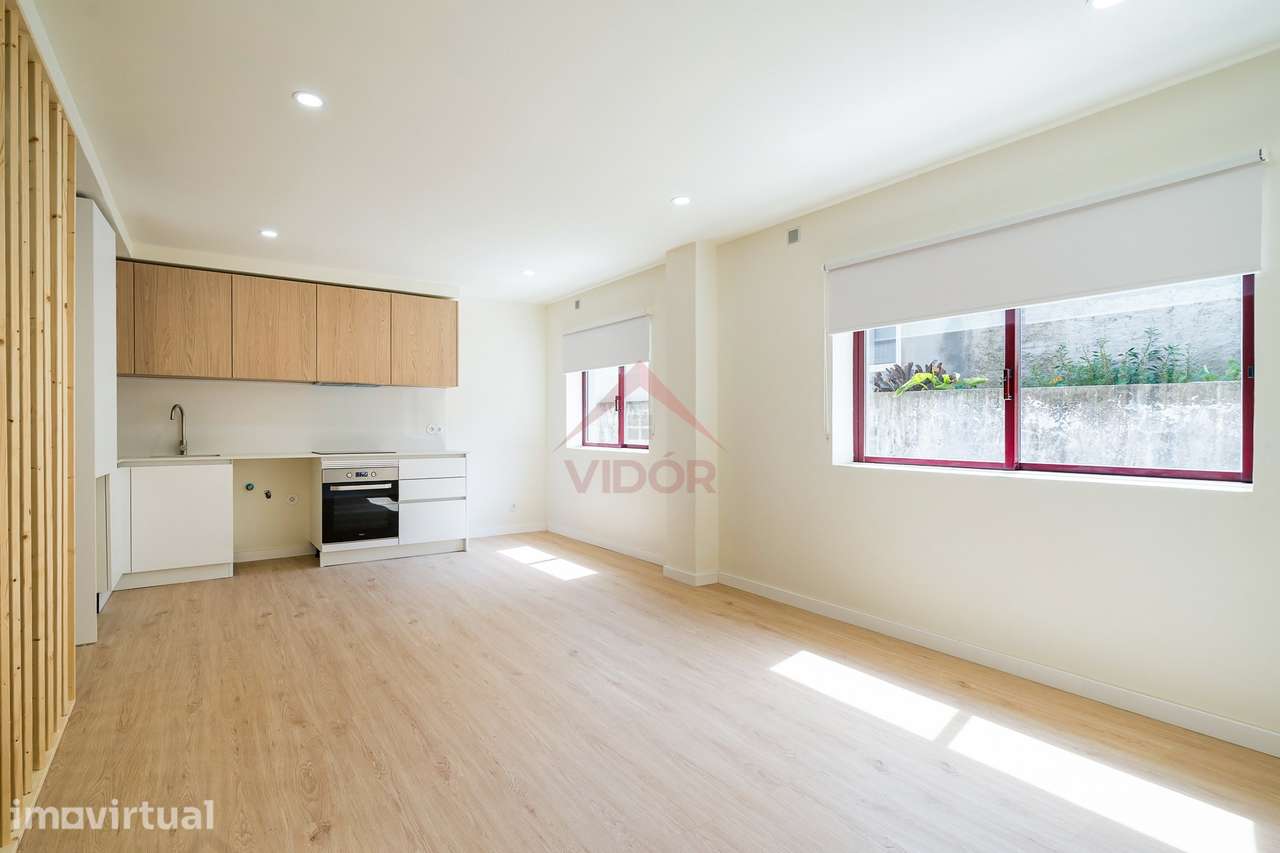 Apartamento T1 Abadias – Excelente Localização - Grande imagem: 4/15