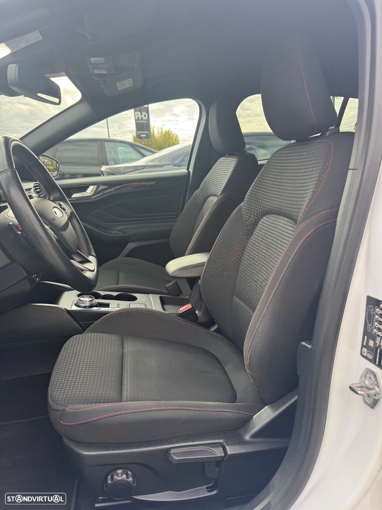 Ford Focus SW 1.5 TDCi EcoBlue ST-Line X Aut. - 17