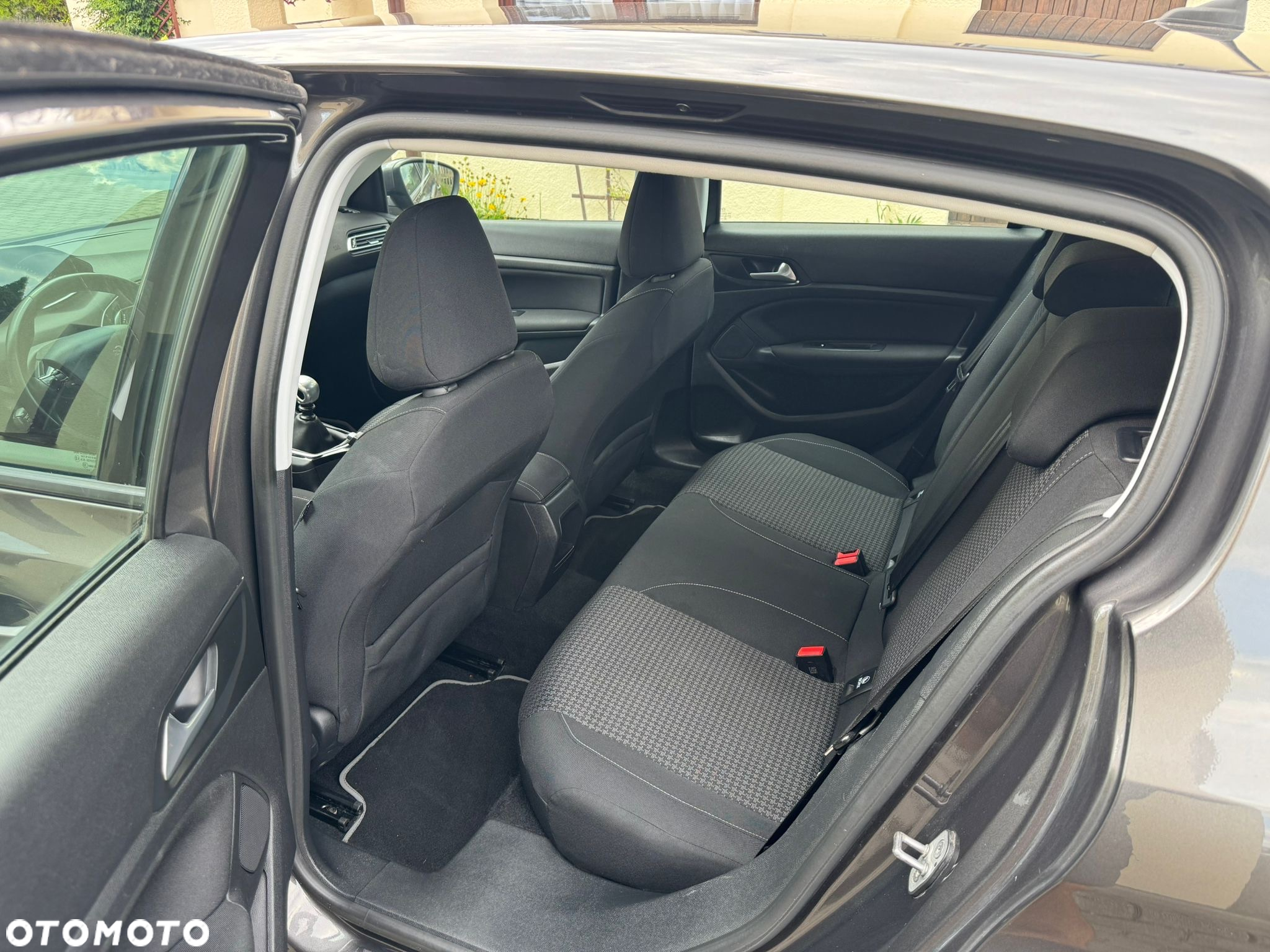 Peugeot 308 1.6 BlueHDi Business Line S&S - 10