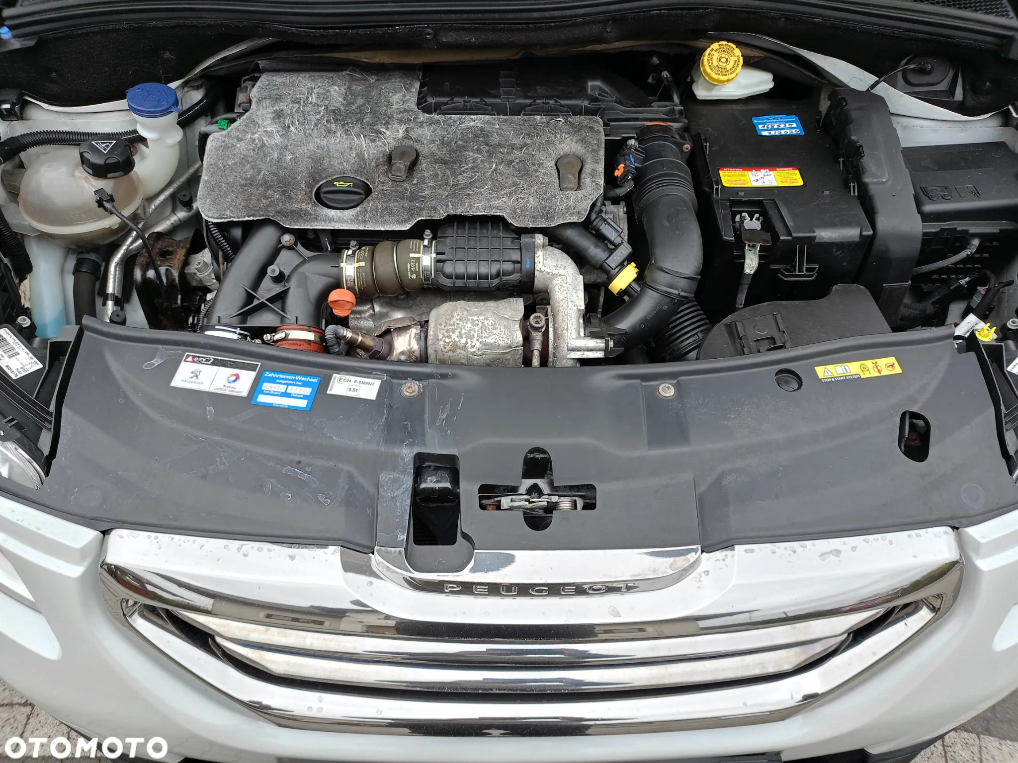 Peugeot 2008 e-HDi FAP 92 STOP & START Allure - 8