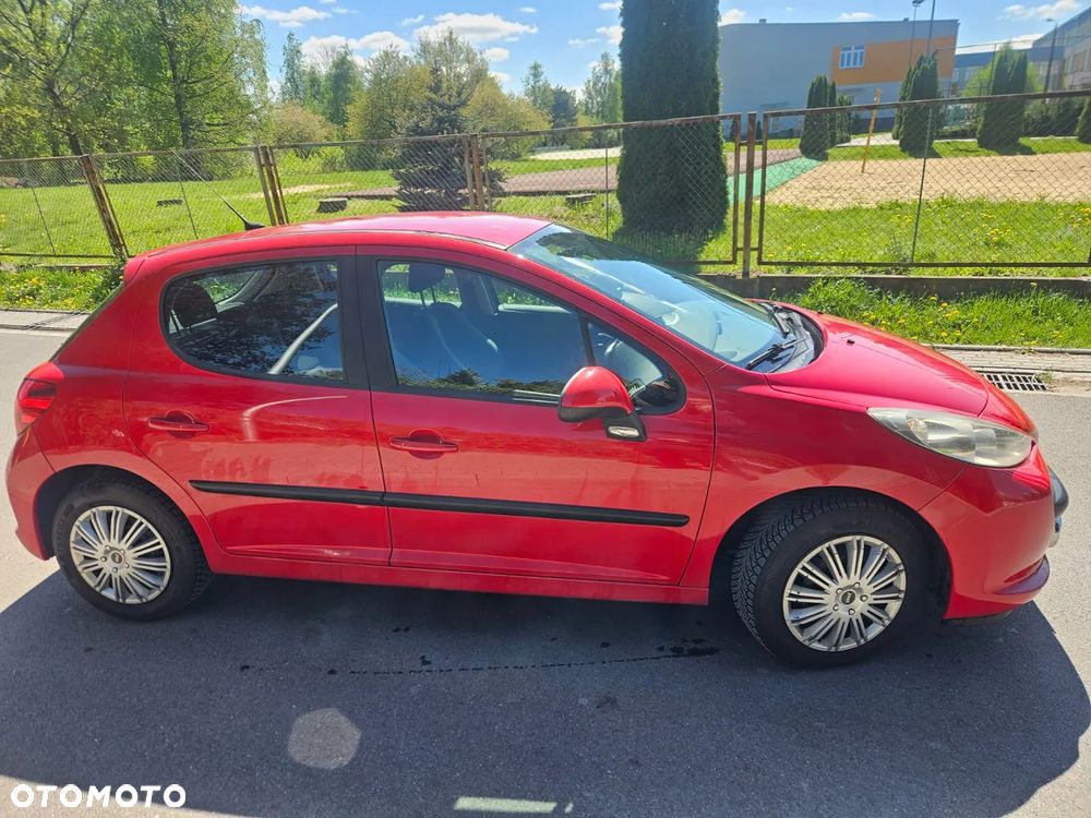 Peugeot 207 1.4 16V Trendy - 2