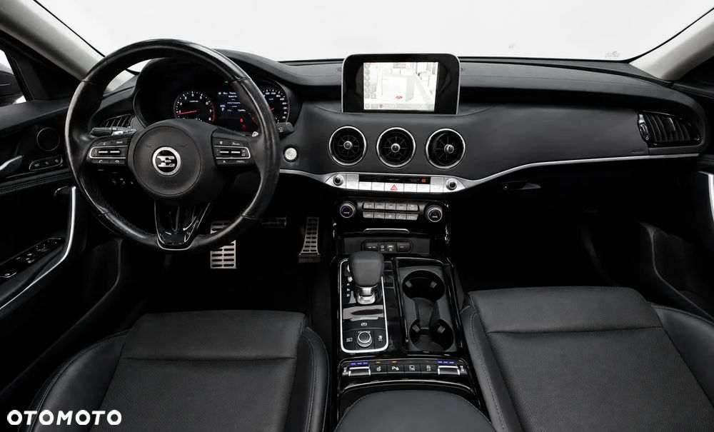 Kia Stinger - 6