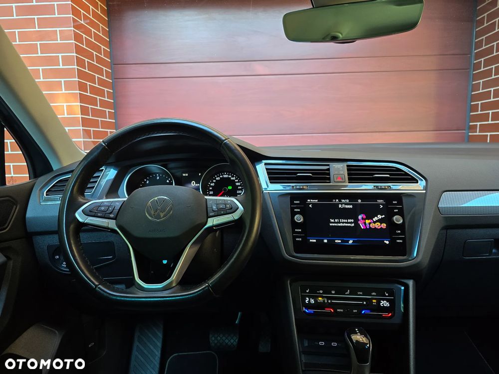 Volkswagen Tiguan 2.0 TDI SCR 4Mot Life DSG - 18