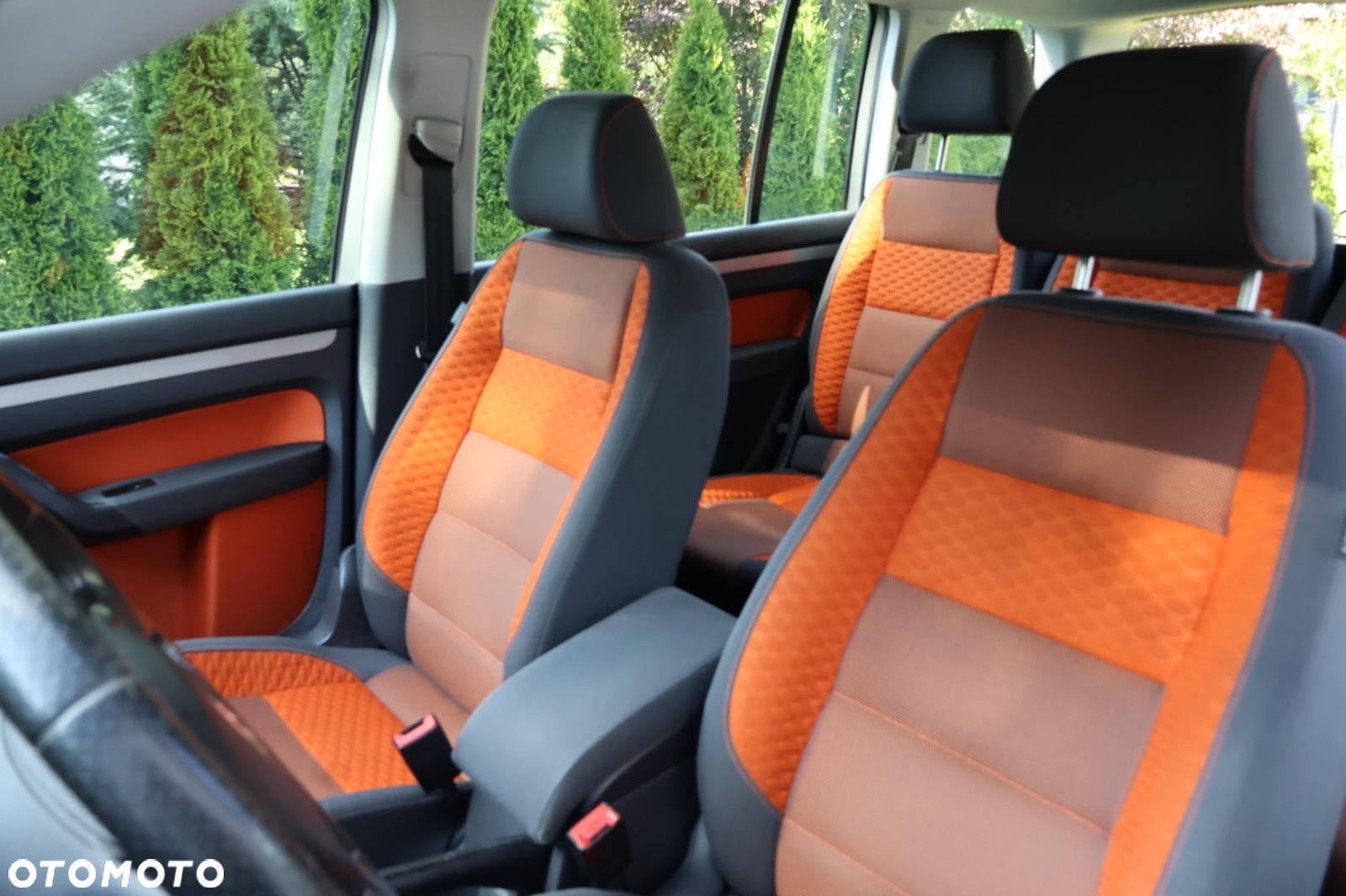 Volkswagen Touran 2.0 TDI DPF Cross - 7