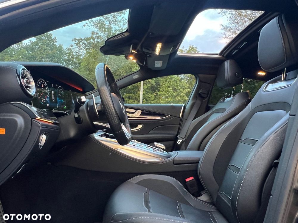 Mercedes-Benz AMG GT 43 4-Matic+ - 14
