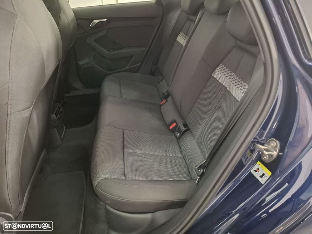 Audi A3 Limousine 30 TFSI S line S tronic - 15