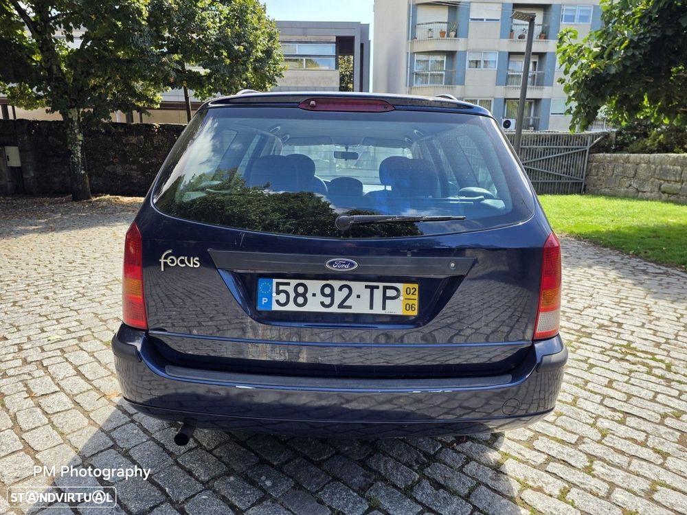 Ford Focus SW 1.6 Ambiente - 7