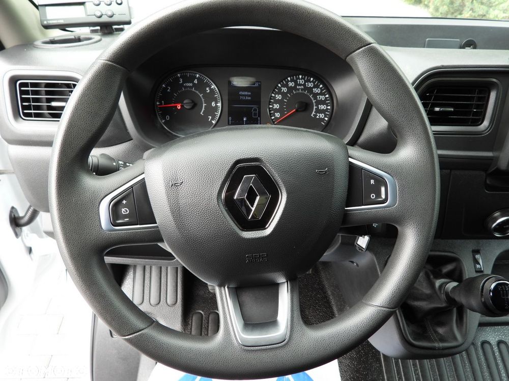 Renault MASTER  FURGON CHŁODNIA  -5*C TEMPOMAT NAWIGACJA LEDY KLIMATYZACJA  135KM - 32