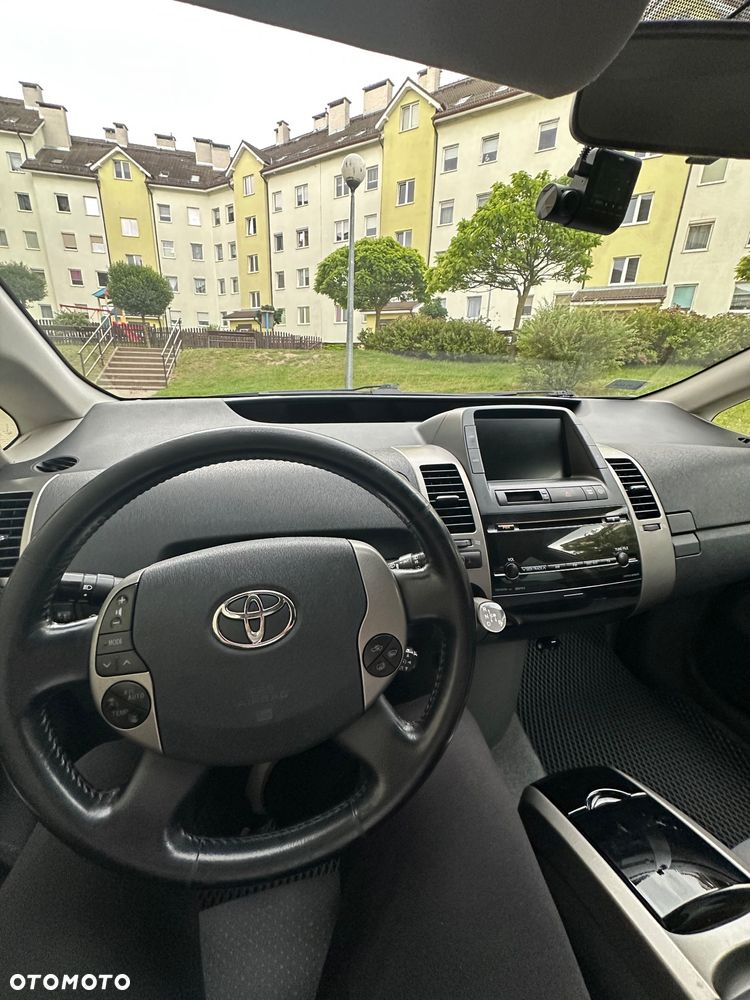 Toyota Prius 1.5 VVT-i Prestige - 15