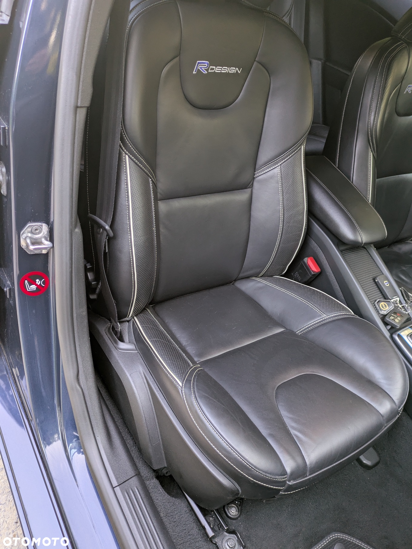 Volvo V40 T5 Geartronic R Design - 25