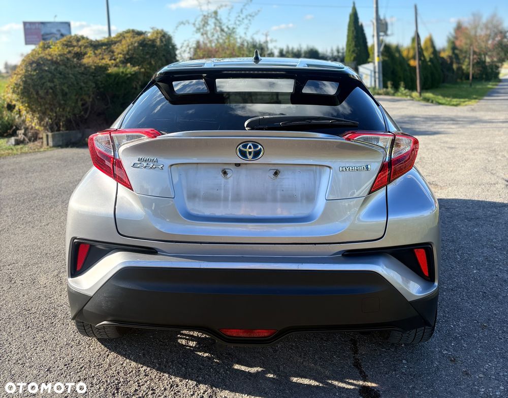 Toyota C-HR - 4