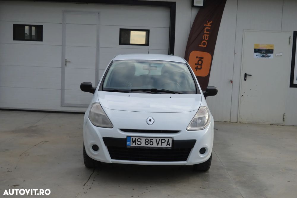 Renault Clio III 1.5 dCi Yahoo - 15
