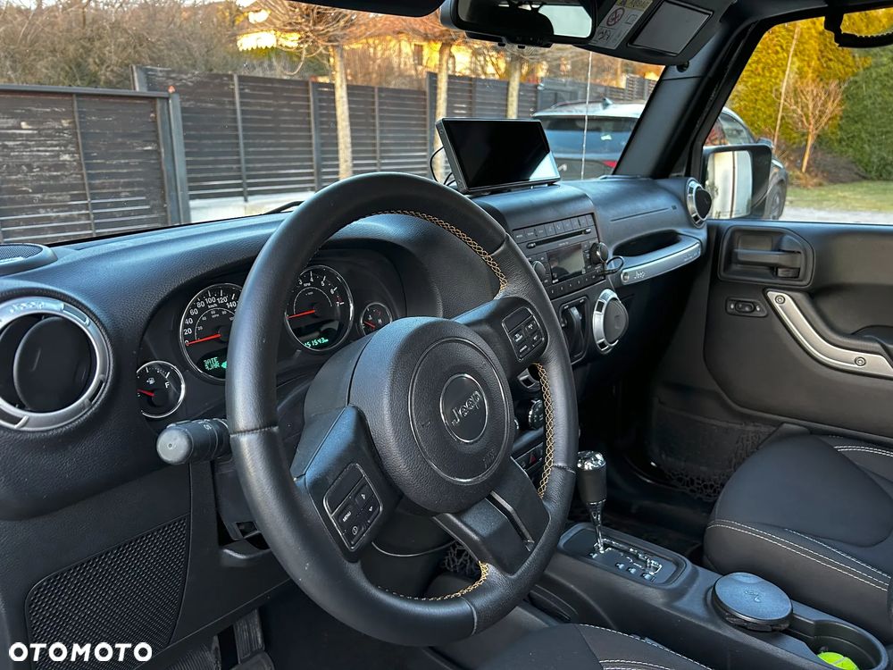 Jeep Wrangler 3.6 Automatik Sahara - 14