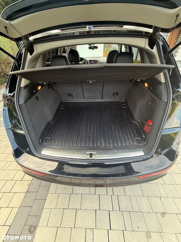 Audi Q5 3.2 FSI Quattro S tronic - 11
