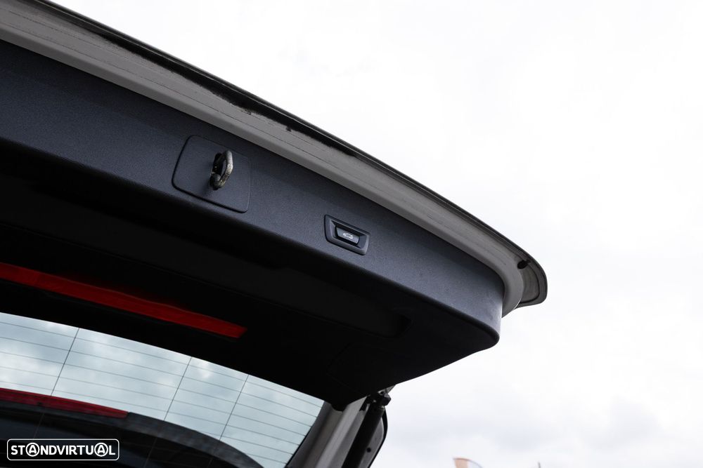 BMW X1 16 d sDrive - 13