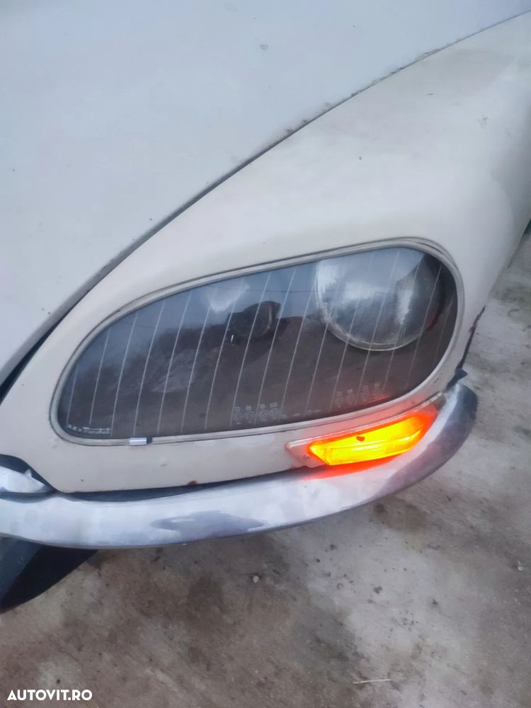Citroën DS - 8