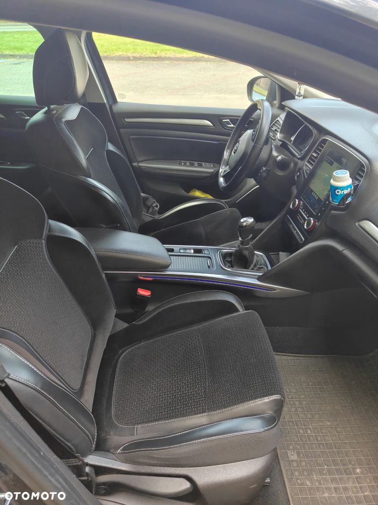 Renault Megane 1.5 dCi Intens - 6