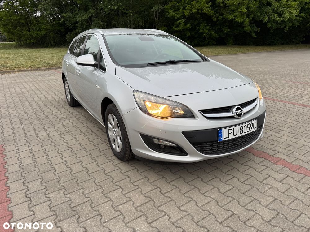 Opel Astra 1.6 CDTI Dynamic - 2