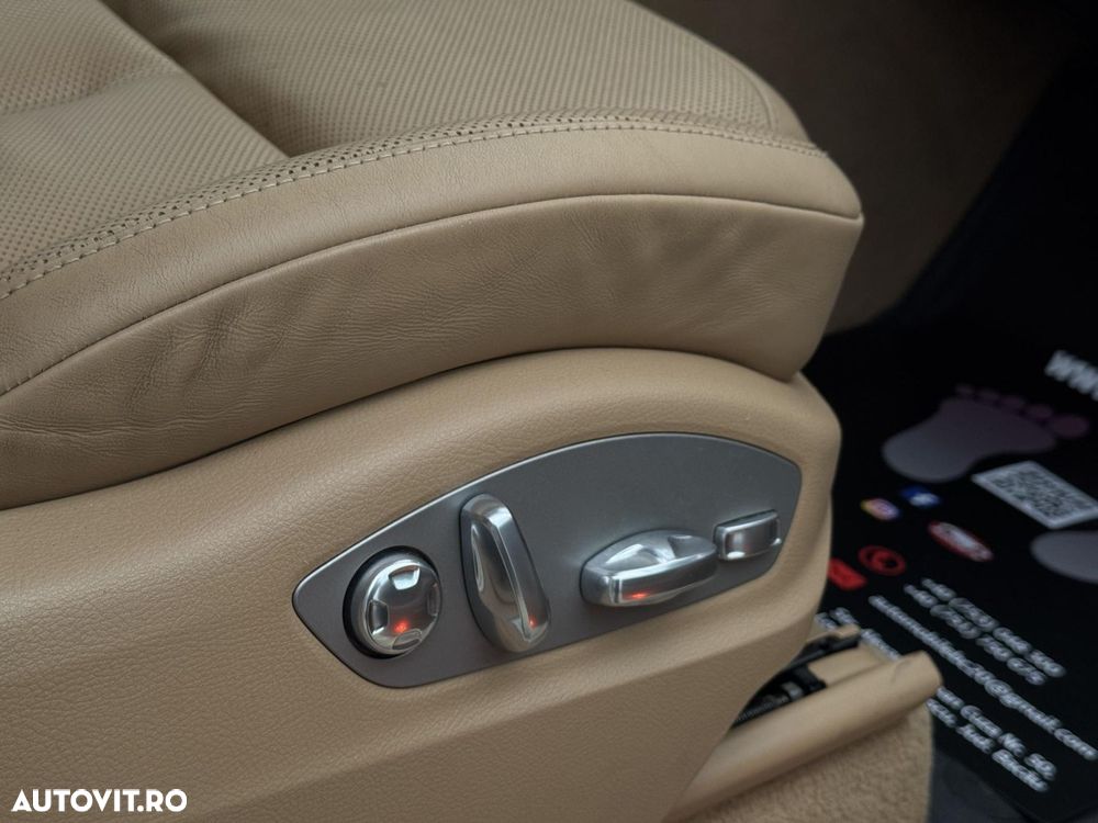 Porsche Cayenne - 27