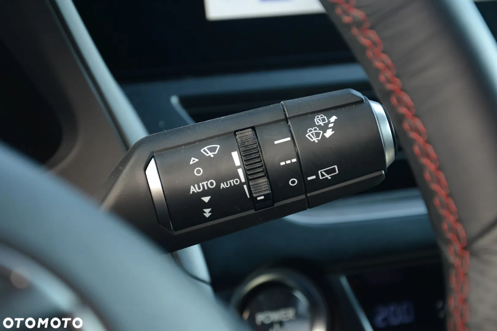 Lexus UX 250h GPF F Sport 2WD - 11