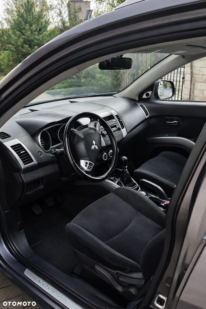 Mitsubishi Outlander 2.0 DID Intense - 7