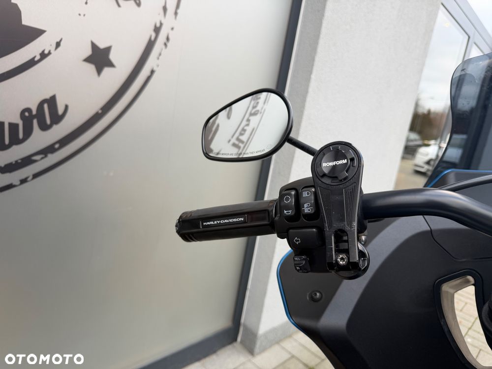 Harley-Davidson Softail Low Rider - 11