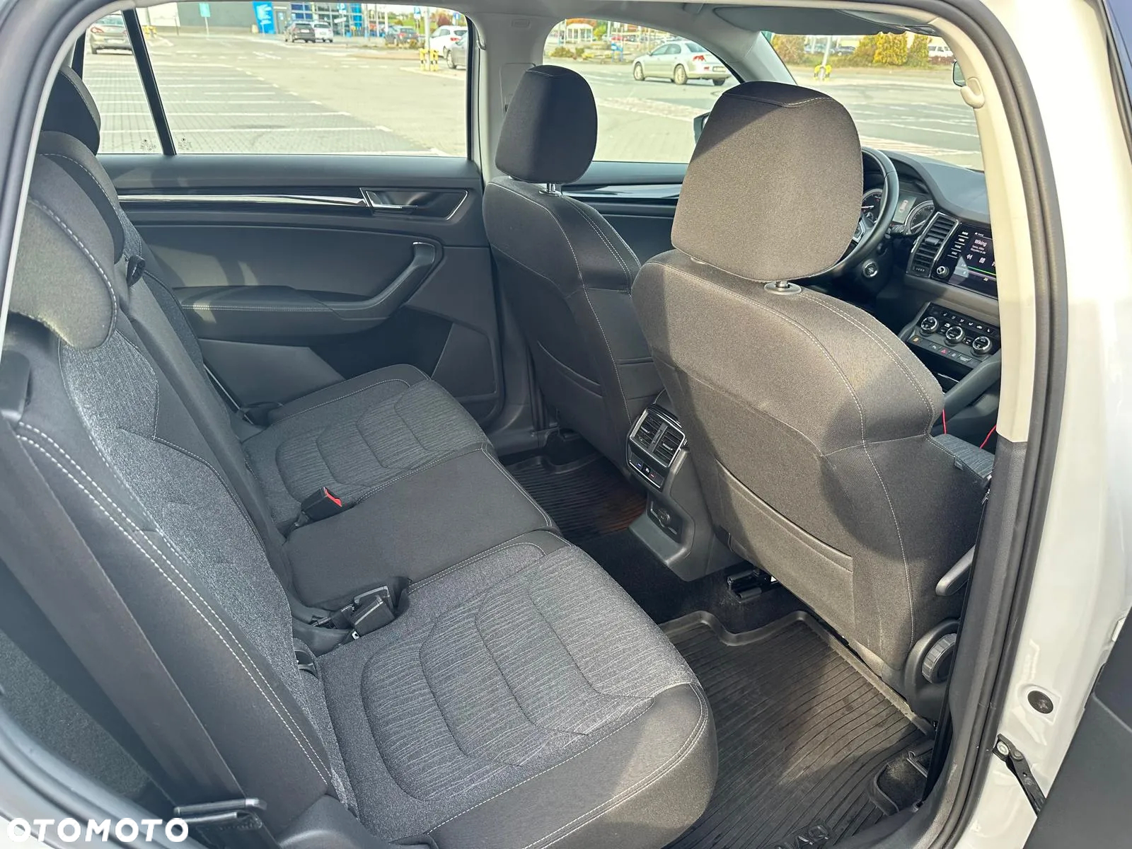 Skoda Kodiaq 2.0 TSI 4x4 Ambition DSG 7os - 9