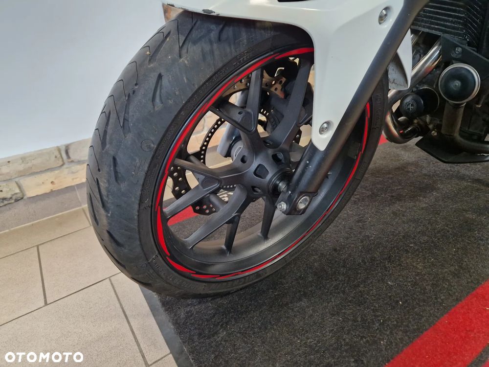 Honda CB - 33