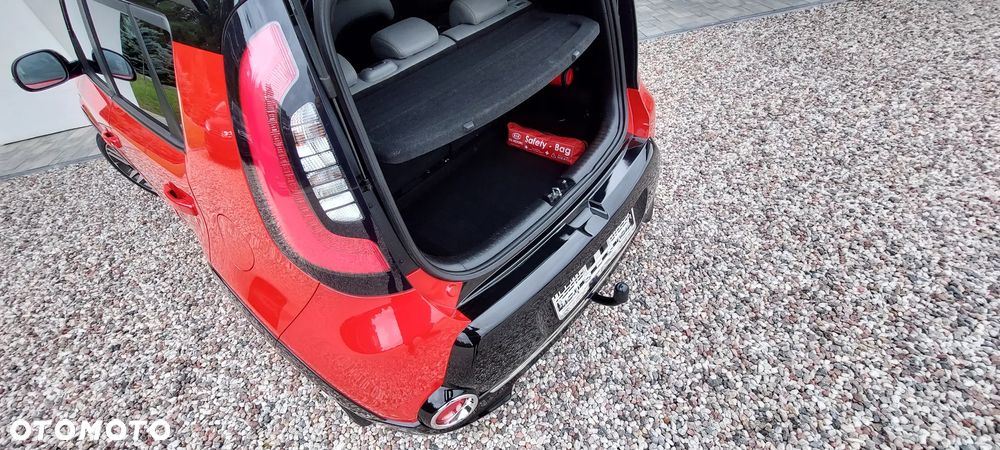 Kia Soul 1.6 CRDI L Business Line - 23