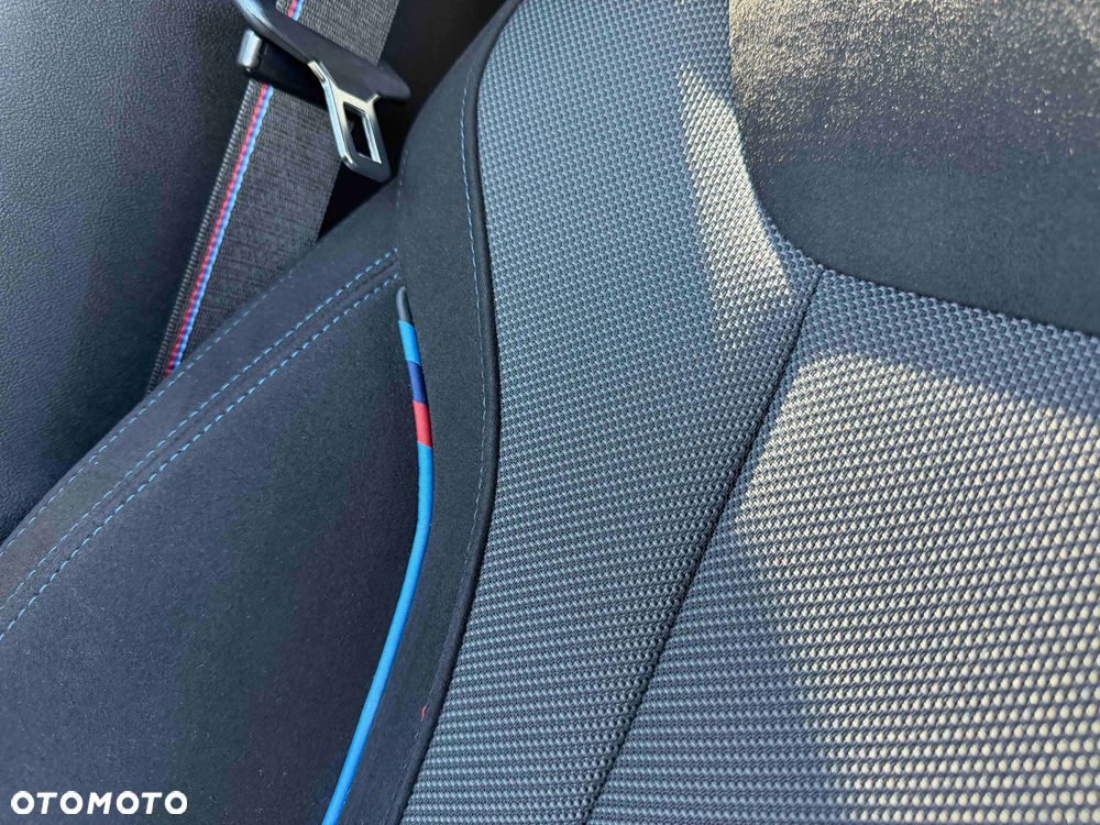 BMW Seria 4 M440i xDrive mHEV - 17