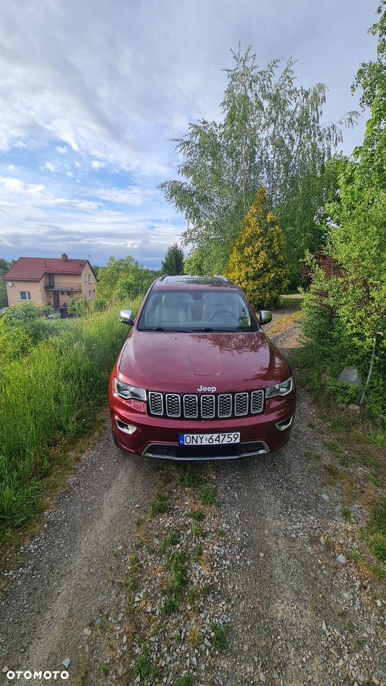 Jeep Grand Cherokee - 29