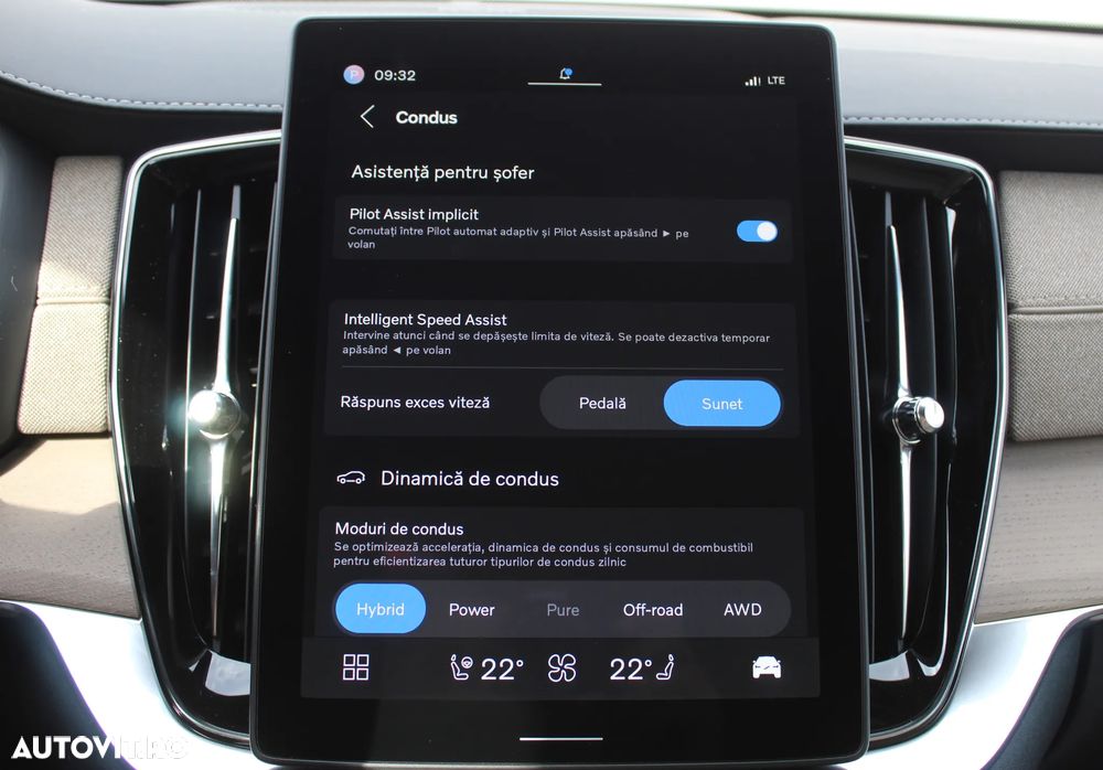 Volvo XC 90 Recharge T8 AWD Plus Dark - 31