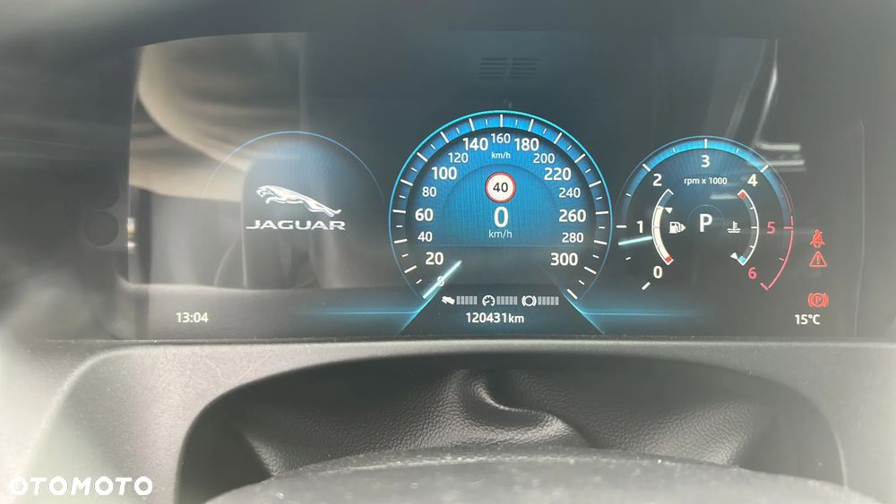 Jaguar XF 20d AWD R-Sport - 16