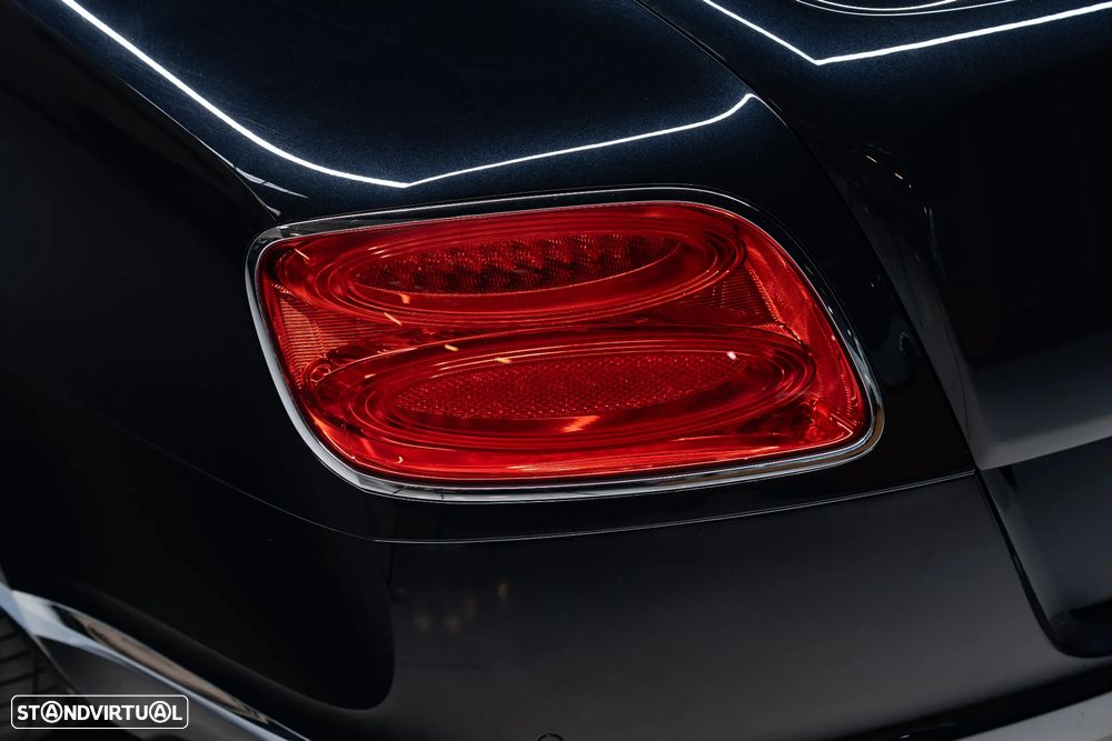 Bentley Continental Speed - 13