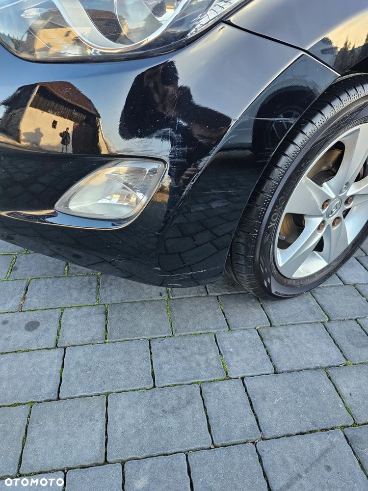 Hyundai Elantra 1.6 Style - 11