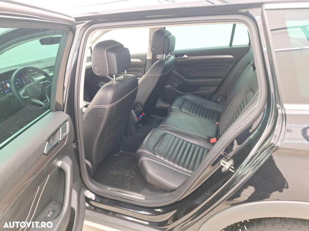 Volkswagen Passat Alltrack - 8