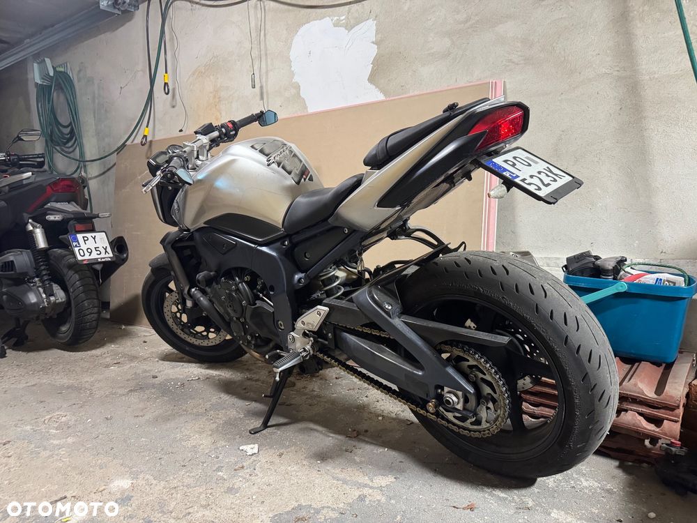 Yamaha FZ - 1