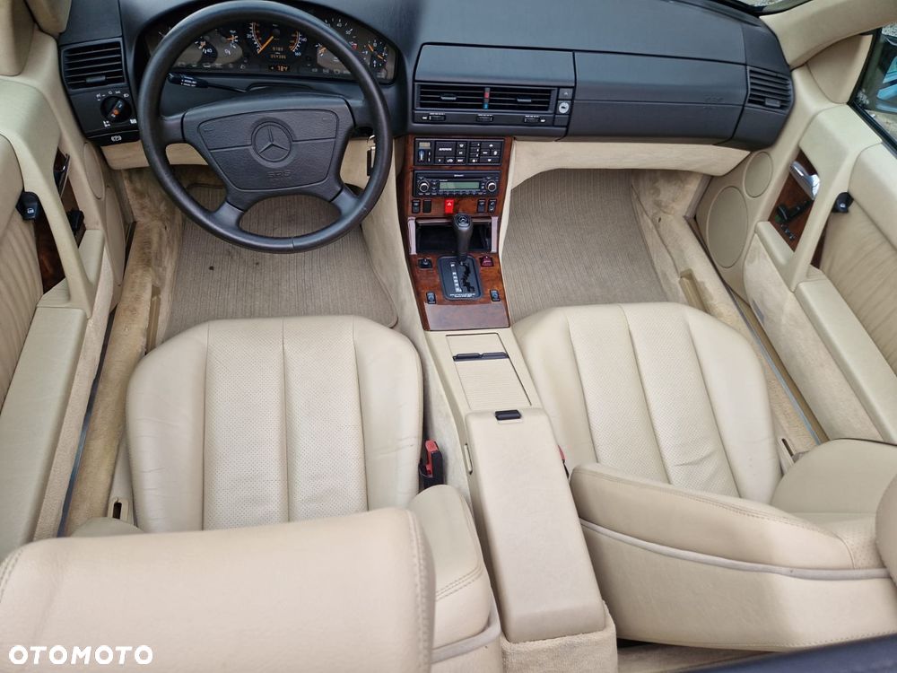 Mercedes-Benz SL 500 - 11