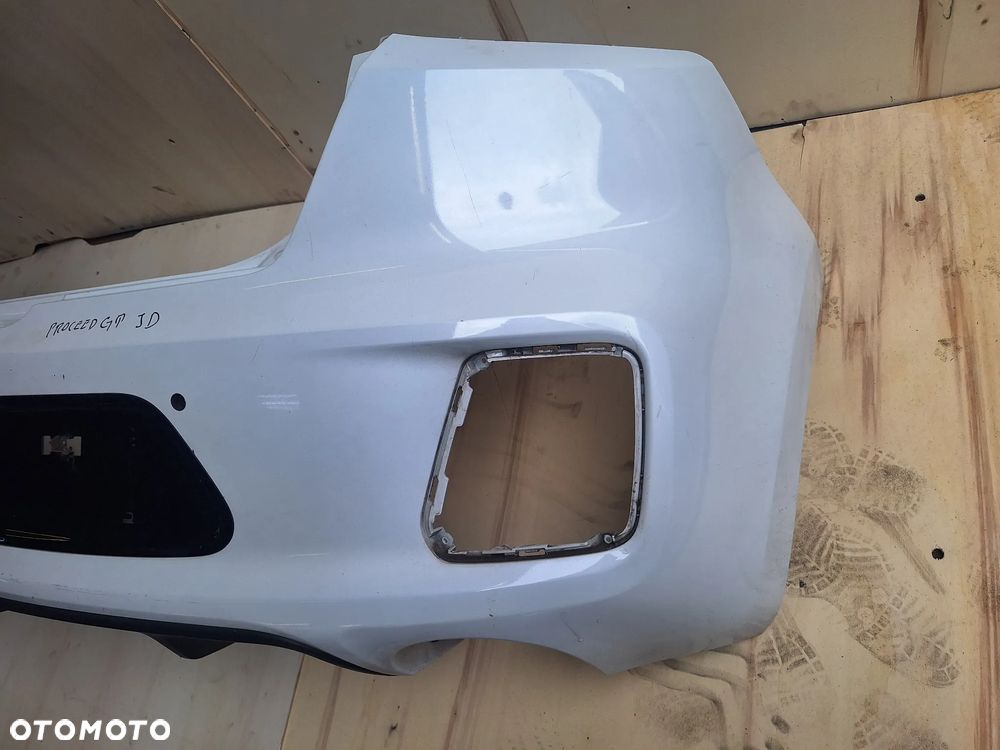 Zderzak tylny kia pro ceed II gt - 4